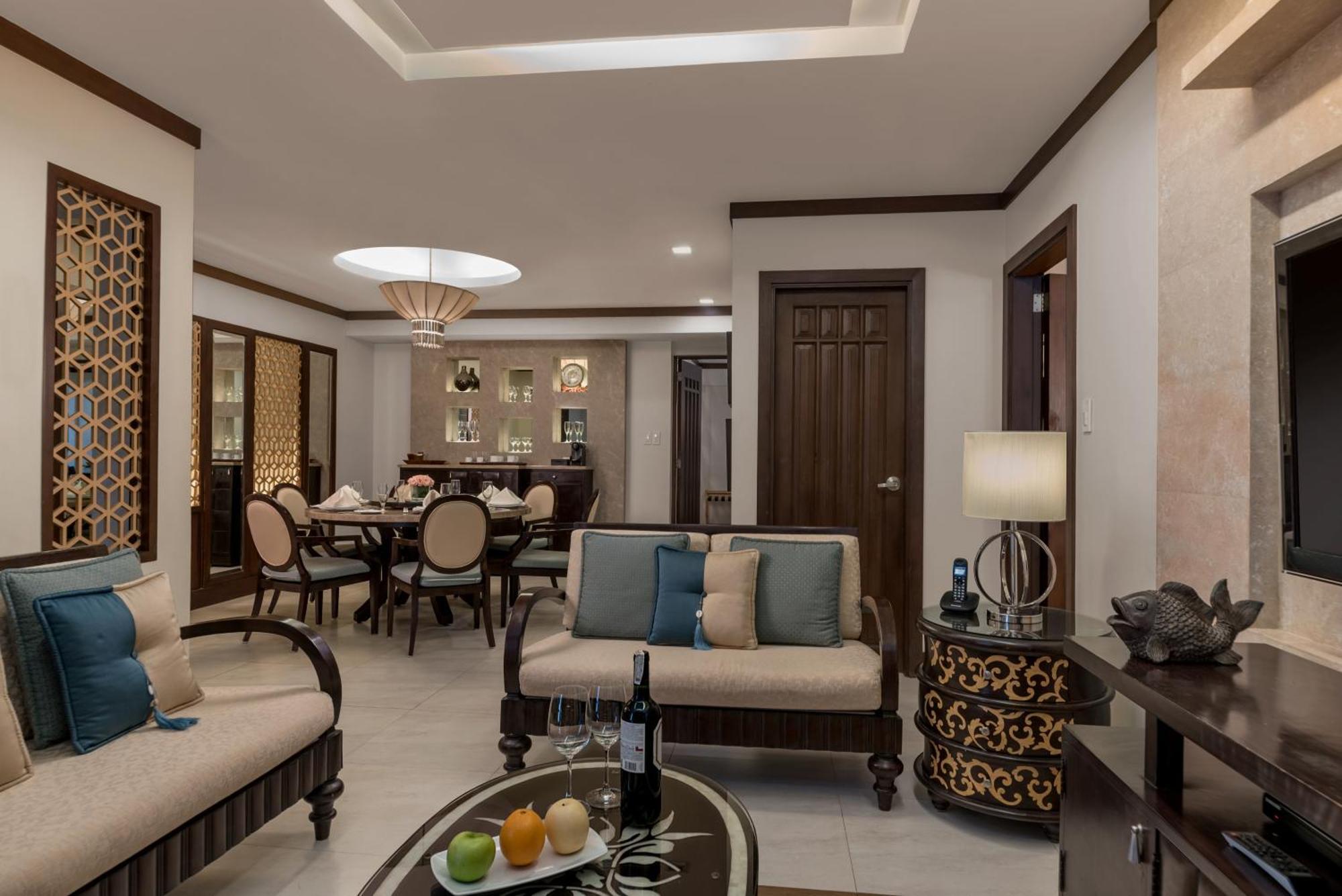 Henann Regency Resort And Spa Balabag  Pokoj fotografie A suite at the Taj Bengal